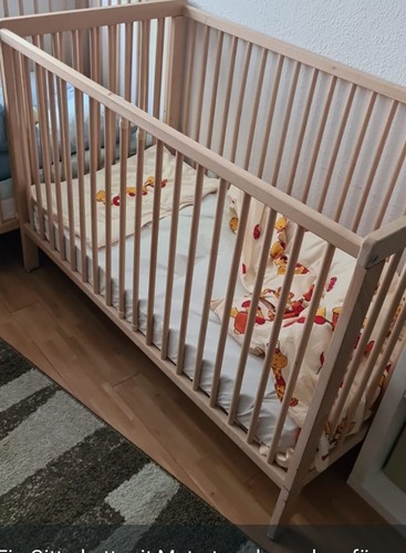 Babygitterbett 120x60 mit